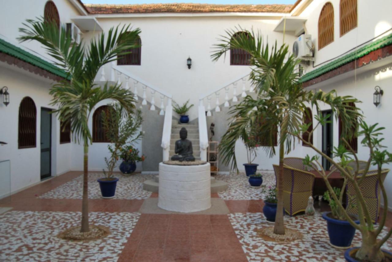 Riad Cote Jardin Saly Portudal Luaran gambar